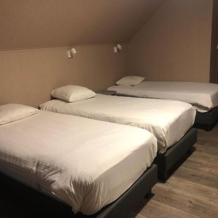 Hotel Oude Abdij Lo-Reninge ภายนอก รูปภาพ