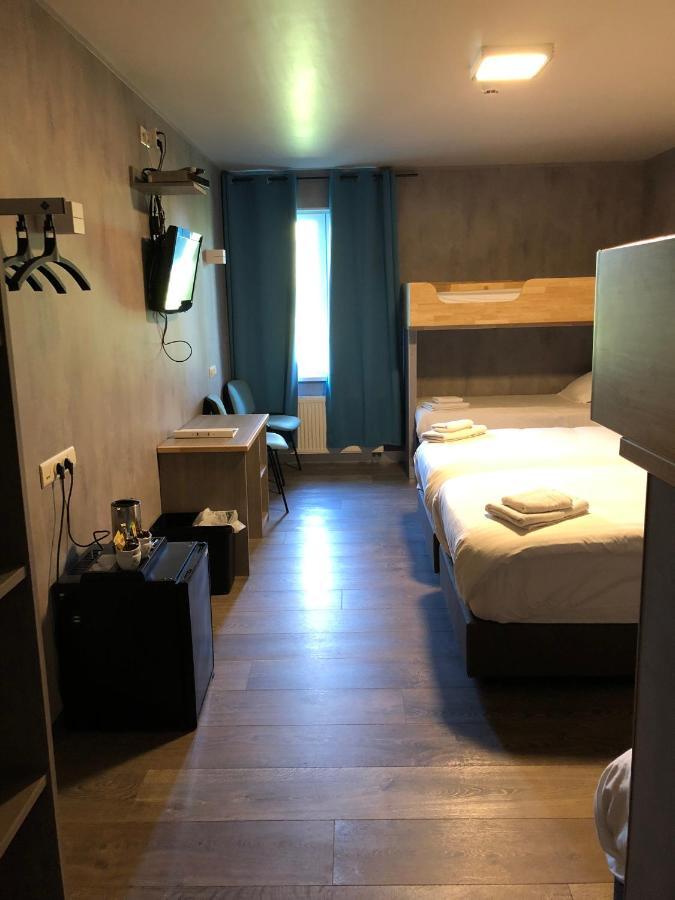 Hotel Oude Abdij Lo-Reninge ภายนอก รูปภาพ